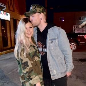 Meet your Posher, Avery